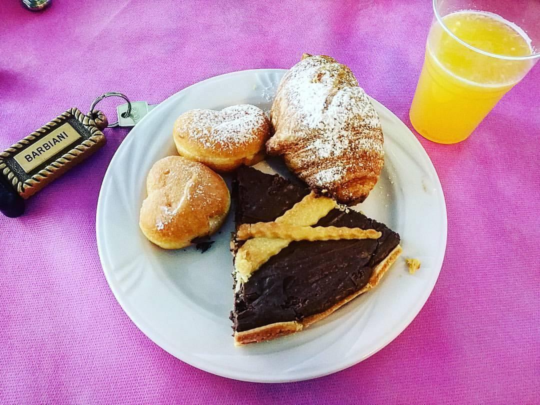 Hotel Barbiani Римини Екстериор снимка